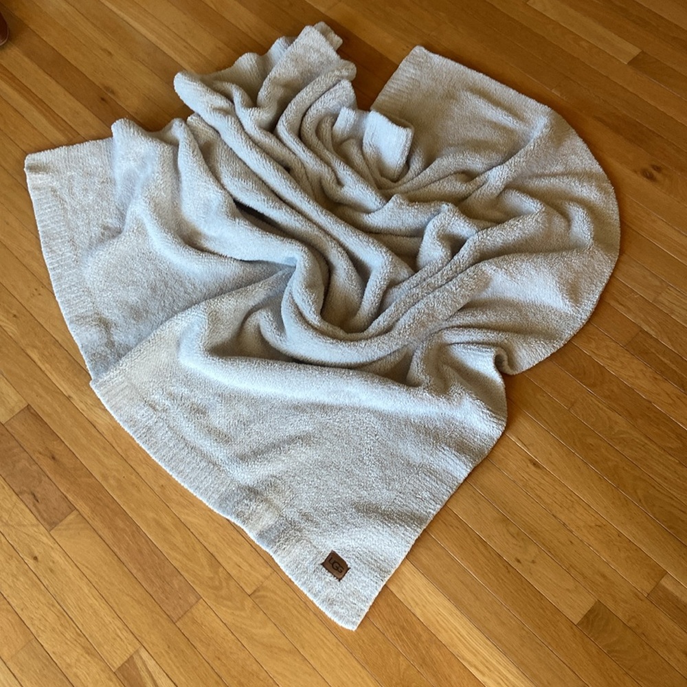 UGG Cream Plush Throw Blanket